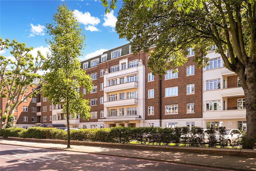 Pembroke Road, Kensington