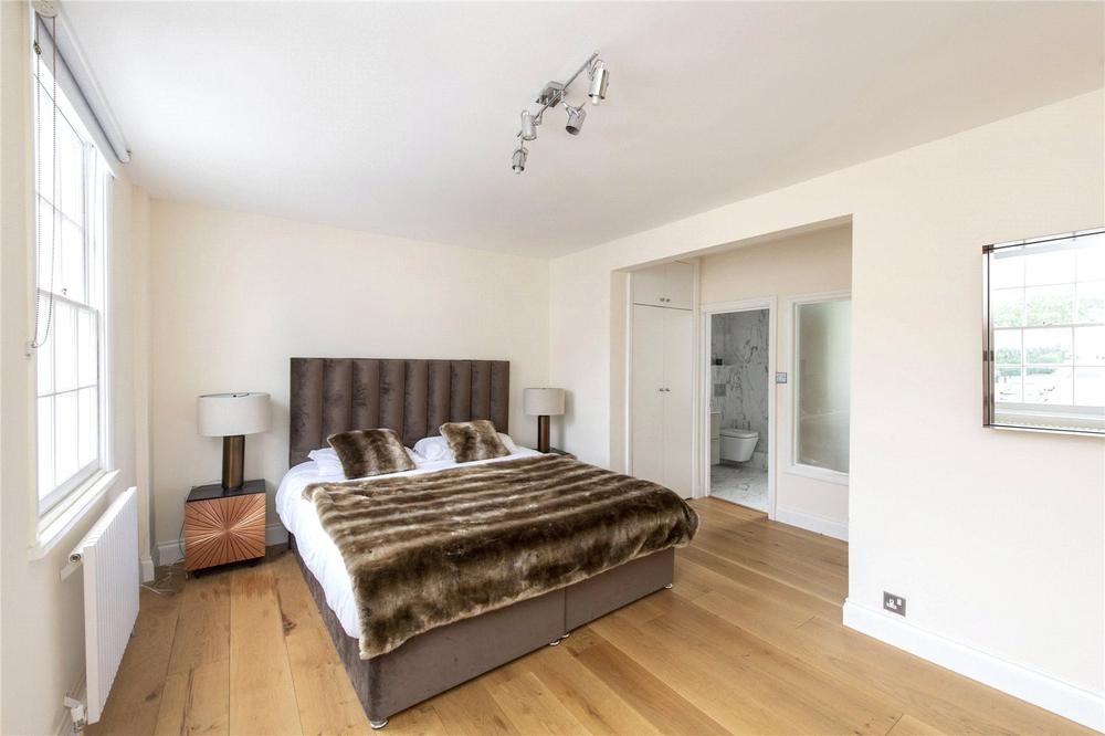 Montpelier Place, Knightsbridge