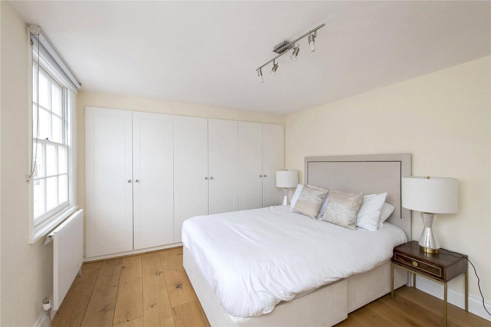 Montpelier Place, Knightsbridge