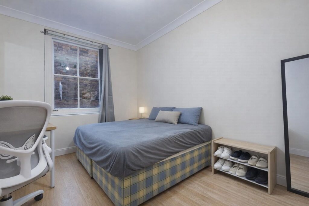 Hogarth Place, Earls Court