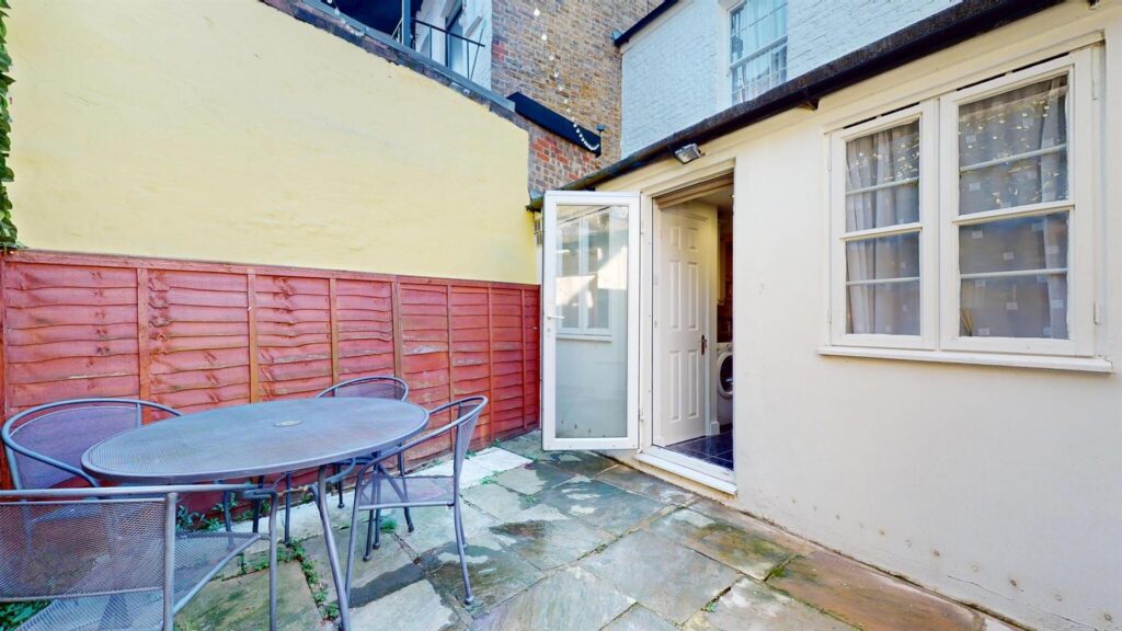 Kenway Road, Earls Court