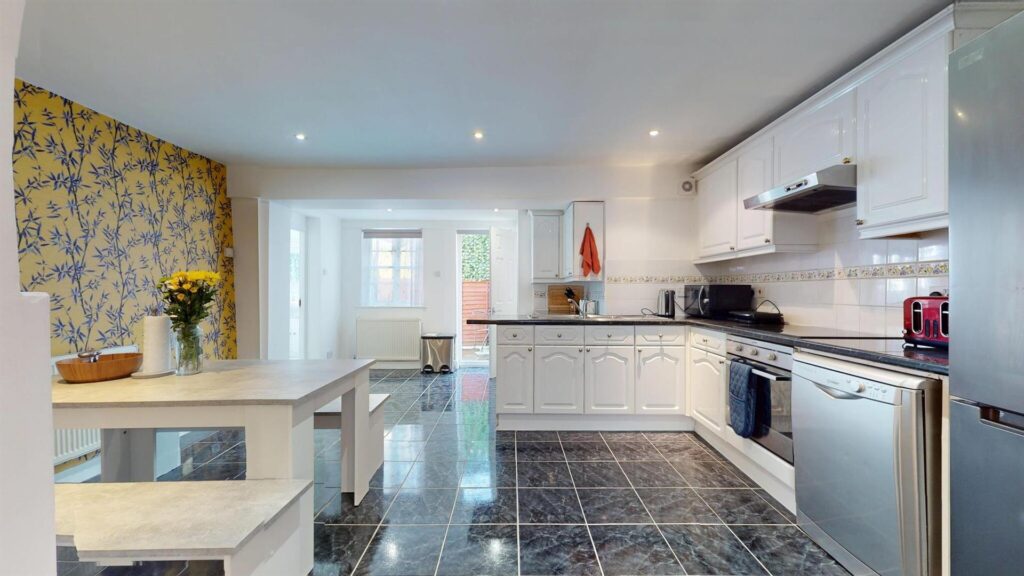 Kenway Road, Earls Court
