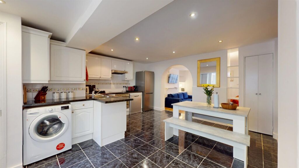 Kenway Road, Earls Court