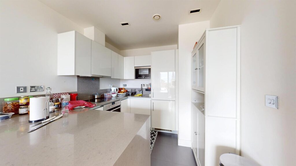 Longfield Avenue, London