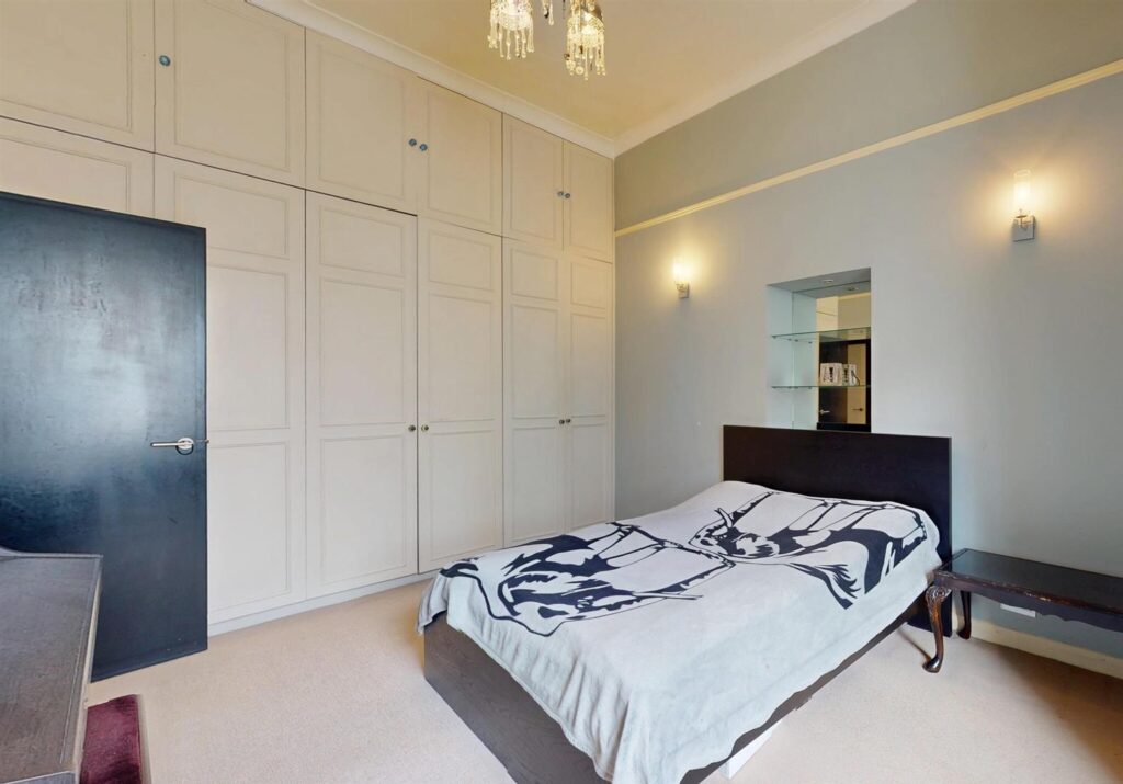 Elsham Road, W14