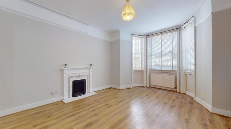 Redcliffe Square, Chelsea