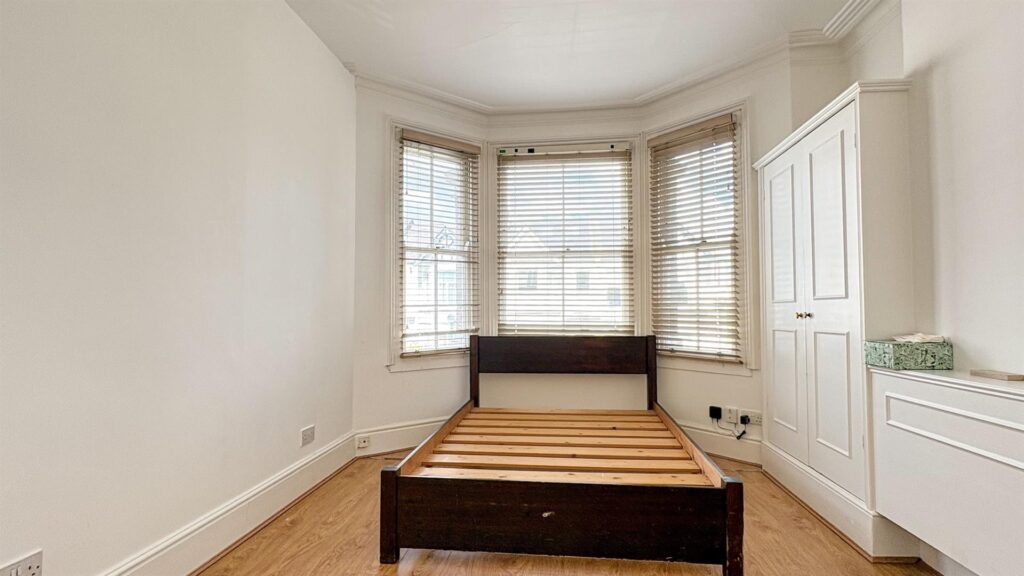 Doyle Gardens, Kensal Rise