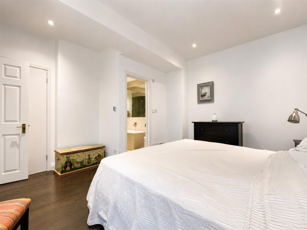 Onslow Gardens, South Kensington