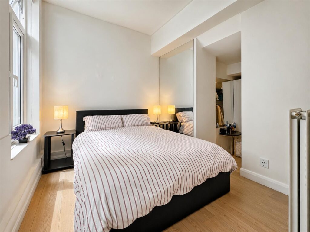Drayton Gardens, Chelsea