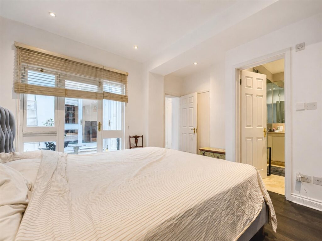 Onslow Gardens, South Kensington